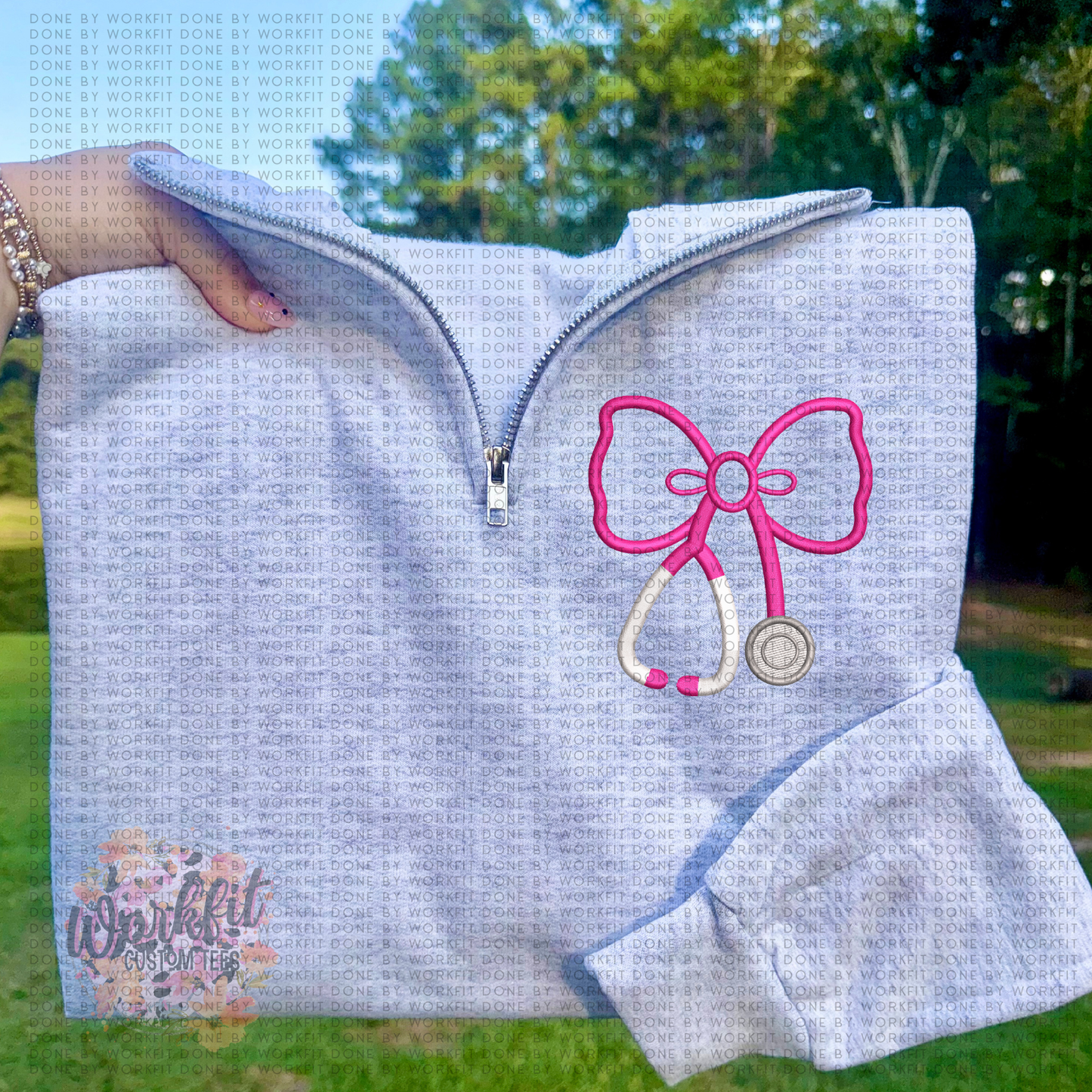 1/4 Zip Embroidery Pink Stethoscope