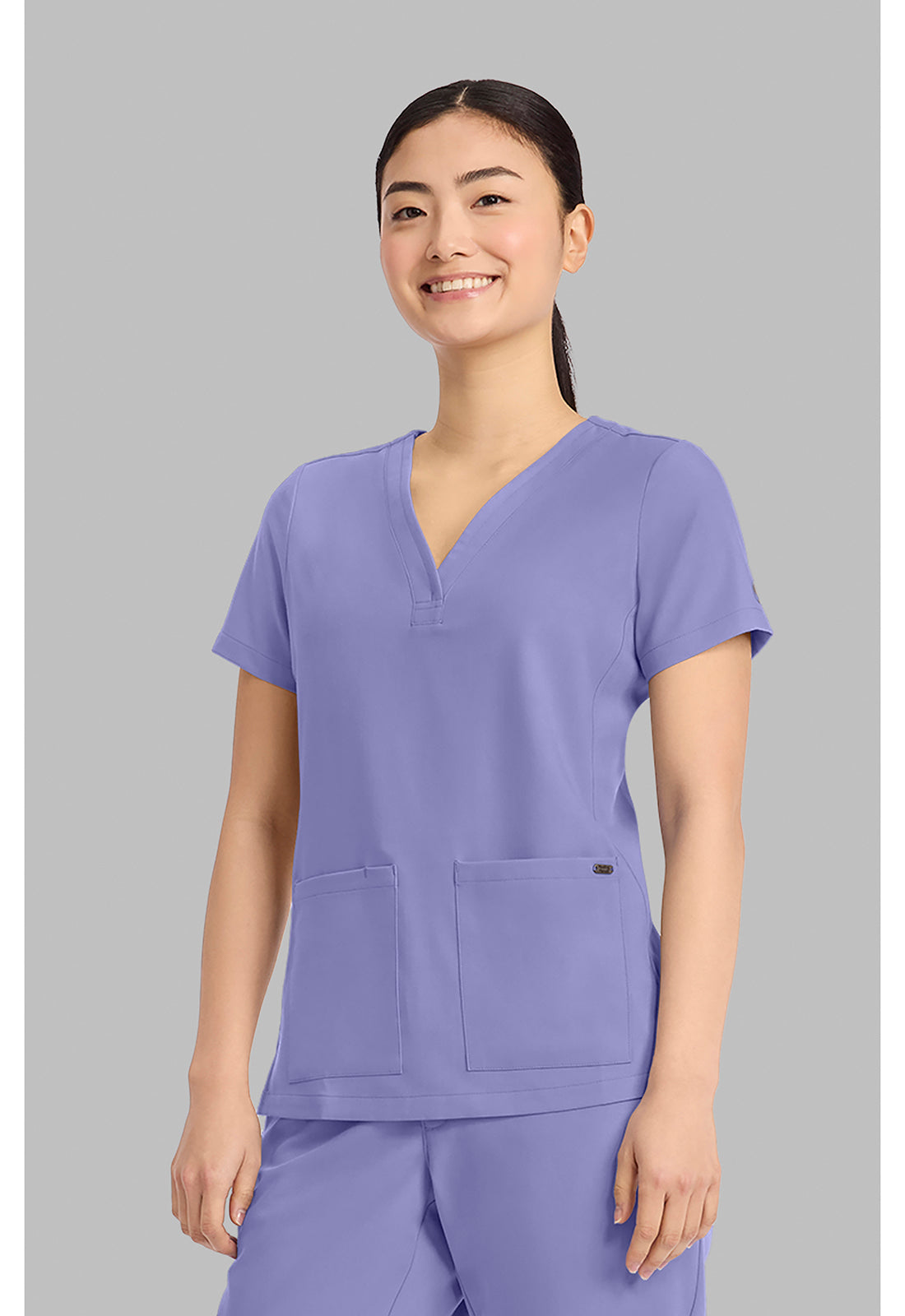 Women's 3-Pocket Y-Neck Top
